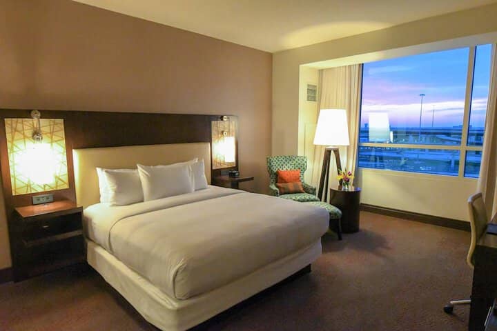 Room 21 of 111
