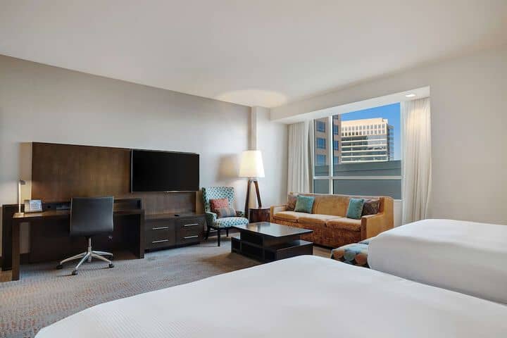 Room 16 of 111